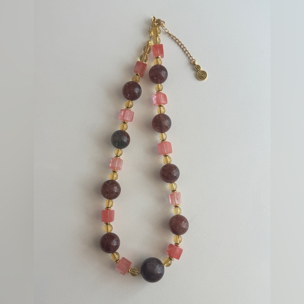 Strawberry Quartz Harmony | Two-Tone Strawberry Quartz Necklace - Picture 4 of 10